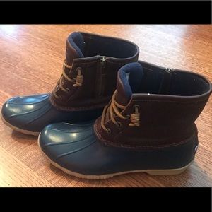 Sperry Navy blue leather duck boots